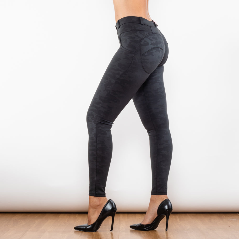 Shascullfites Melody Black Camo Middle Waist Lift Pants