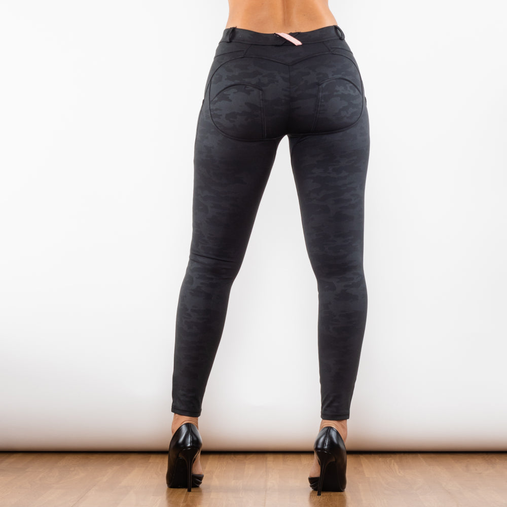 Shascullfites Melody Black Camo Middle Waist Lift Pants