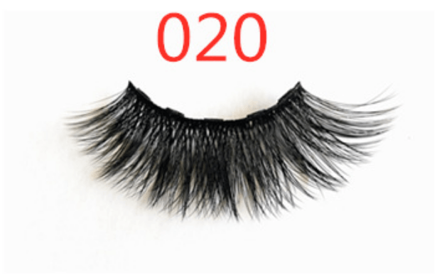 A Pair Of False Eyelashes With Magnets In Fashion Rswank