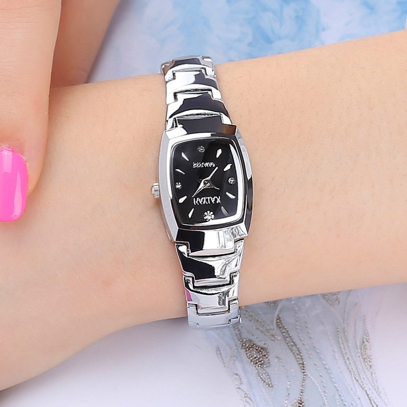 Luxury Crystal Women Bracelet Watches Top Brand Fashion Diamond Ladies Quartz Watch Rswank