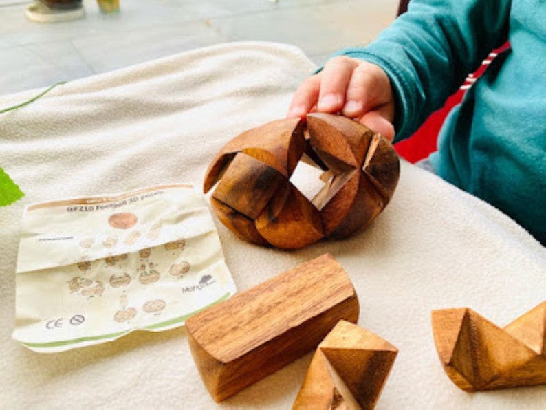 Brain teaser puzzle 3D hand made - Football round natural wood for kids or adults